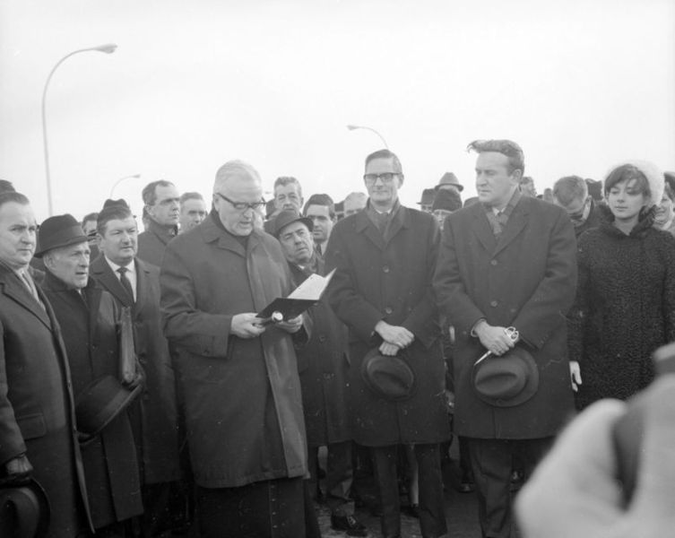 Inauguration du pont Maurice-Martel en 1968, alors surnommé le pont neuf.